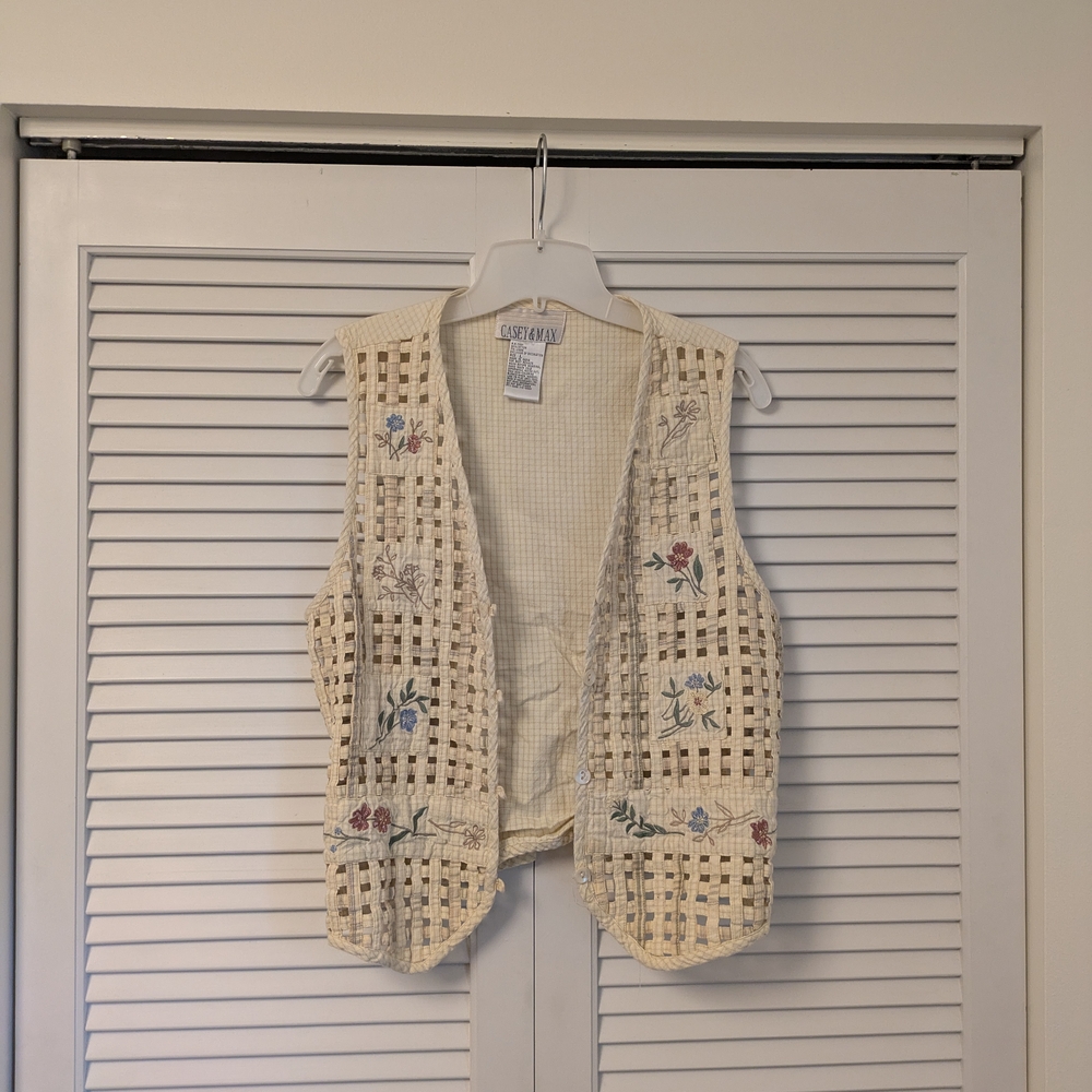 Embroidered Cream Floral Vest